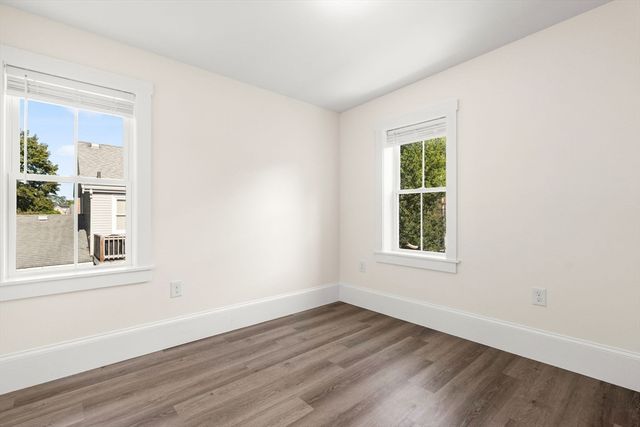 97 West St 97, Whitman, MA 02382