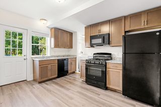 97 West St 97, Whitman, MA 02382