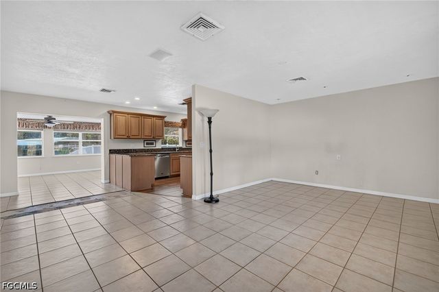11030 McGregor BLVD, Fort Myers, FL 33919
