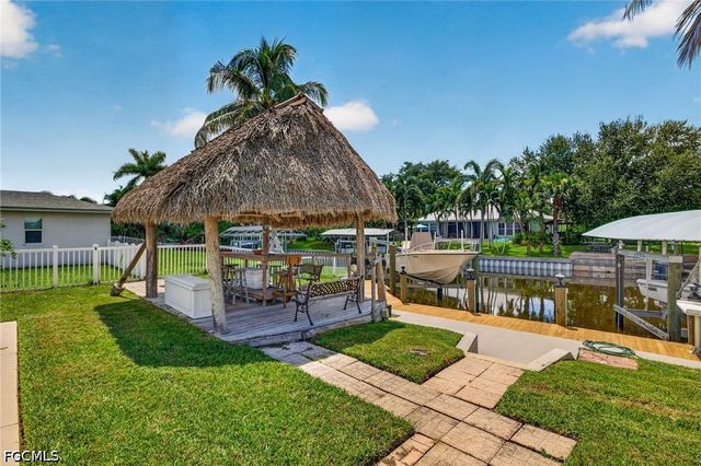 11030 McGregor BLVD, Fort Myers, FL 33919
