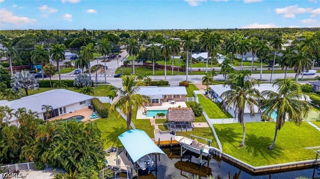 11030 McGregor BLVD, Fort Myers, FL 33919