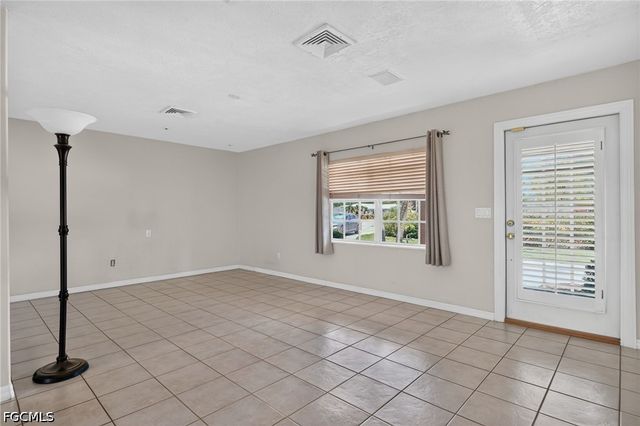 11030 McGregor BLVD, Fort Myers, FL 33919