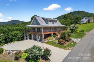 4 Stars Forever Drive, Black Mountain, NC 28711
