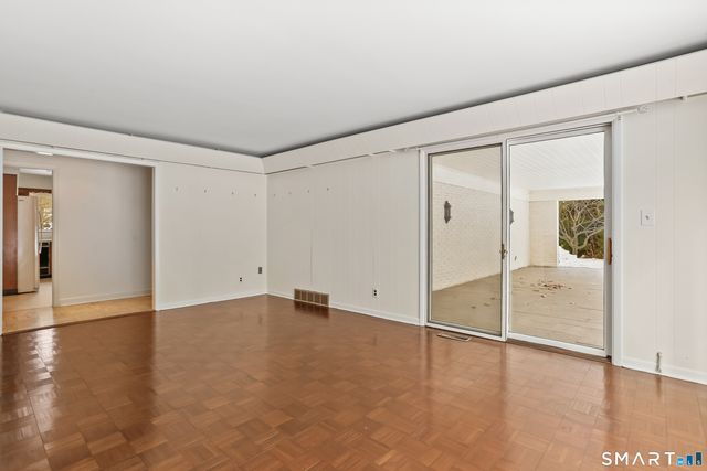 31 Duncan Drive, Greenwich, CT 06831