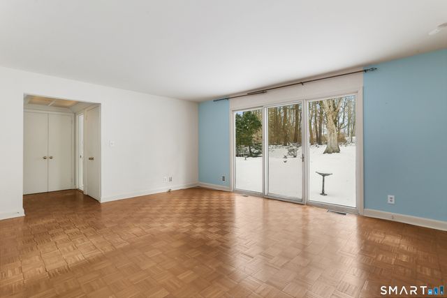 31 Duncan Drive, Greenwich, CT 06831