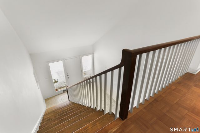 31 Duncan Drive, Greenwich, CT 06831