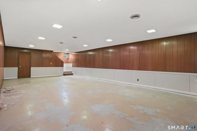 31 Duncan Drive, Greenwich, CT 06831