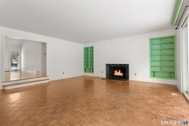 31 Duncan Drive, Greenwich, CT 06831