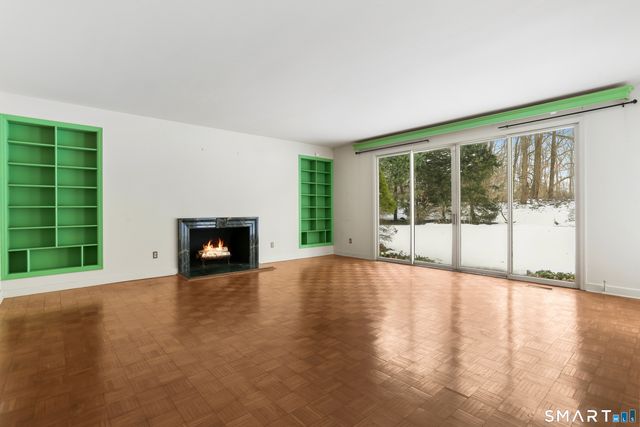 31 Duncan Drive, Greenwich, CT 06831