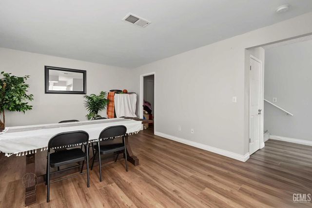 1805 Scenic View Drive, Bakersfield, CA 93307