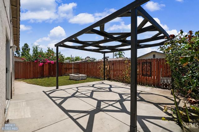 1805 Scenic View Drive, Bakersfield, CA 93307