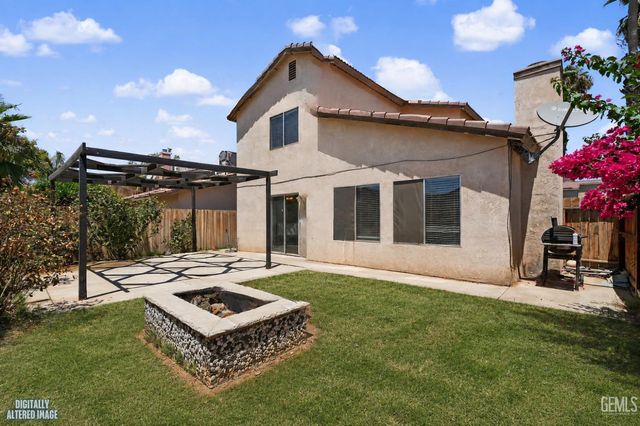 1805 Scenic View Drive, Bakersfield, CA 93307