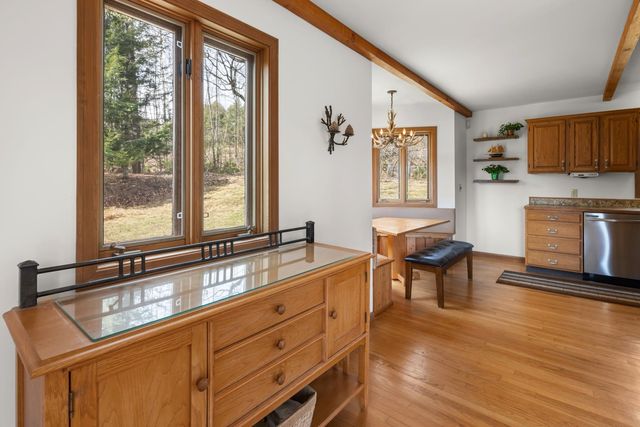 1117 Moulton Lane, Stowe, VT 05672