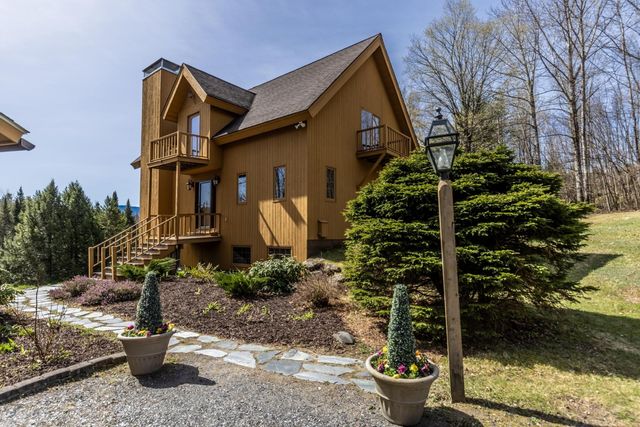 1117 Moulton Lane, Stowe, VT 05672