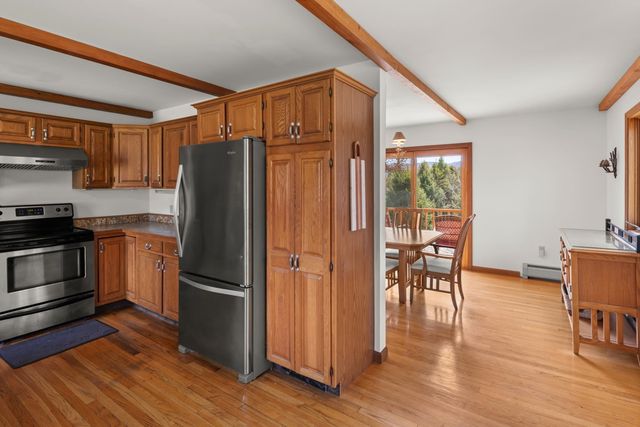 1117 Moulton Lane, Stowe, VT 05672