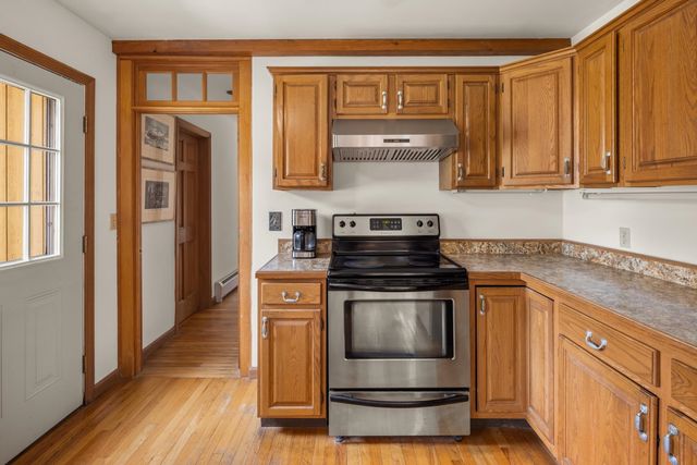 1117 Moulton Lane, Stowe, VT 05672