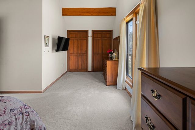 1117 Moulton Lane, Stowe, VT 05672
