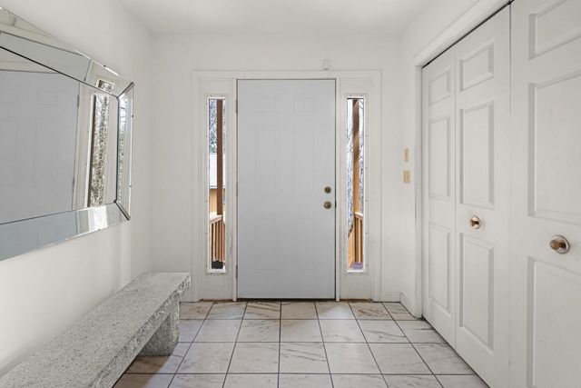 1117 Moulton Lane, Stowe, VT 05672