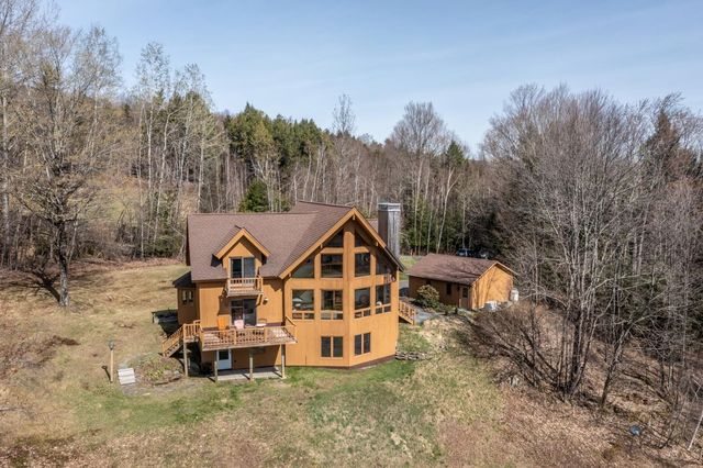 1117 Moulton Lane, Stowe, VT 05672