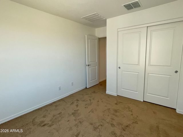 14274 W Bronco Trail, Surprise, AZ 85387