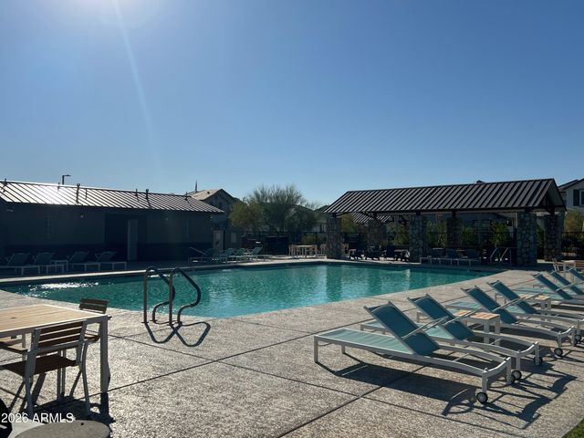14274 W Bronco Trail, Surprise, AZ 85387