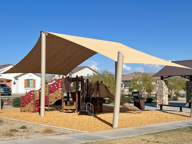 14274 W Bronco Trail, Surprise, AZ 85387