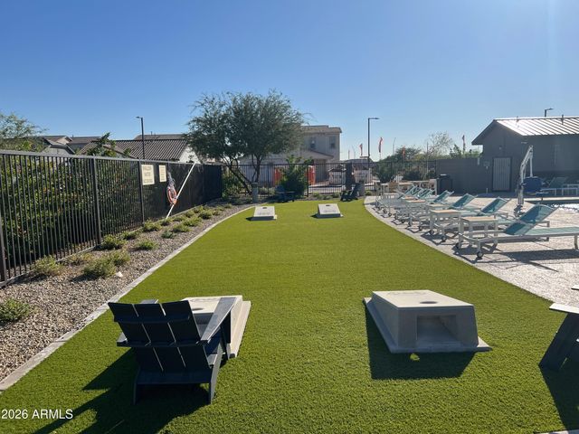 14274 W Bronco Trail, Surprise, AZ 85387