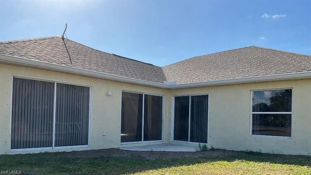2323 NE 26th ST, Cape Coral, FL 33909