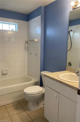 2323 NE 26th ST, Cape Coral, FL 33909