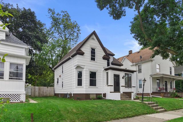 1519 Boyd AVENUE, Racine, WI 53405