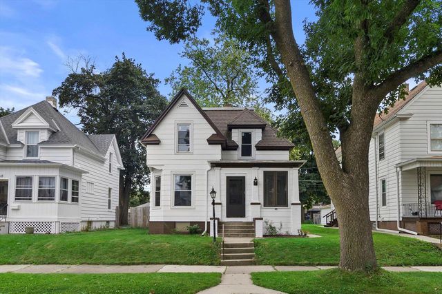 1519 Boyd AVENUE, Racine, WI 53405