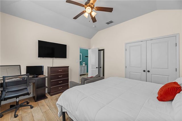 3818 Woodhouse, Corpus Christi, TX 78414