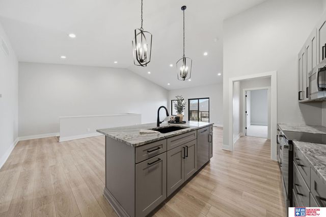 9140 Lucena Drive, Lincoln, NE 68520