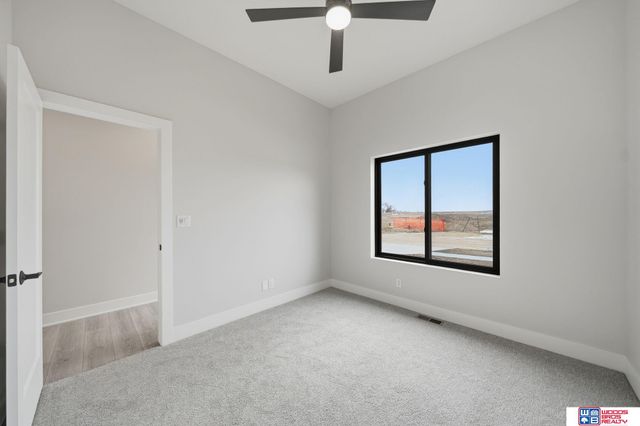 9140 Lucena Drive, Lincoln, NE 68520