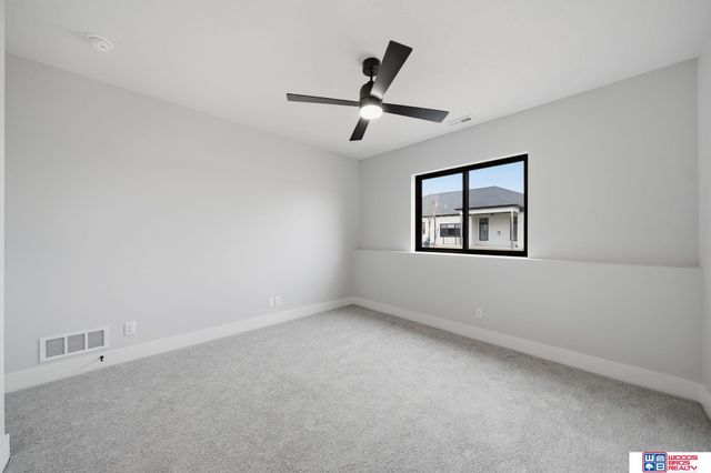 9140 Lucena Drive, Lincoln, NE 68520
