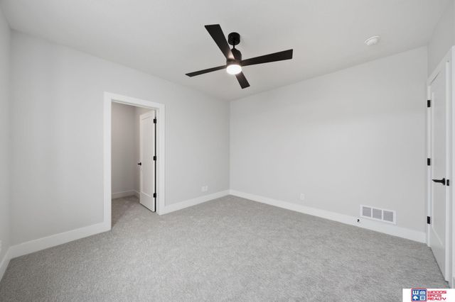 9140 Lucena Drive, Lincoln, NE 68520