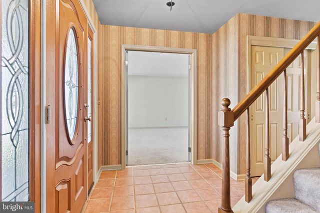 914 MAPLEWOOD LN, Enola, PA 17025