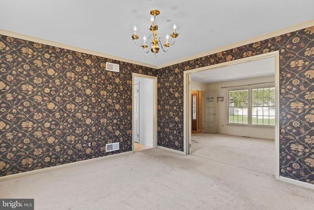 914 MAPLEWOOD LN, Enola, PA 17025