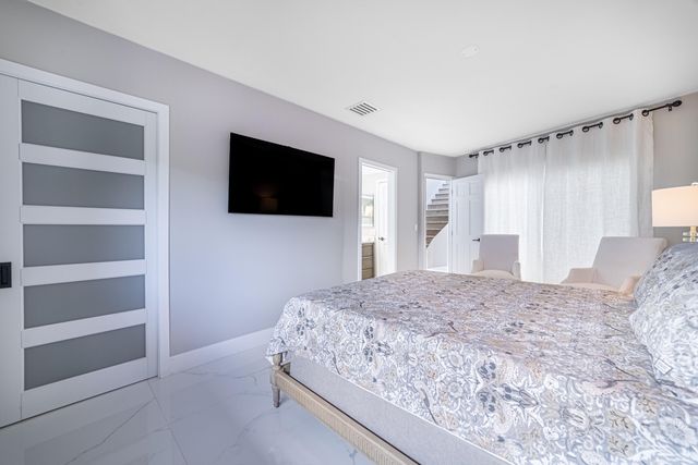 3474 S Ocean Boulevard 2, Palm Beach, FL 33480