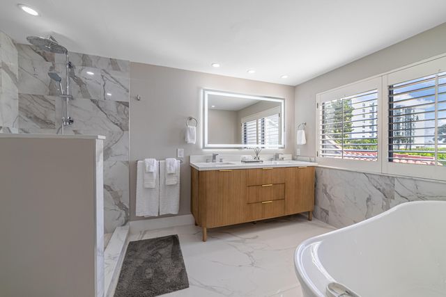 3474 S Ocean Boulevard 2, Palm Beach, FL 33480