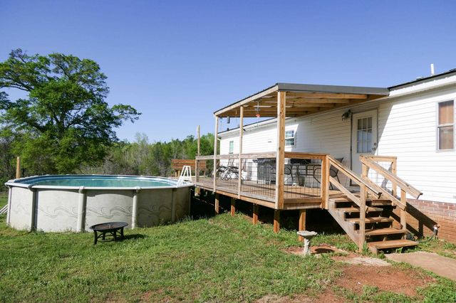 615 Beacon Light Rd, Spartanburg, SC 29307