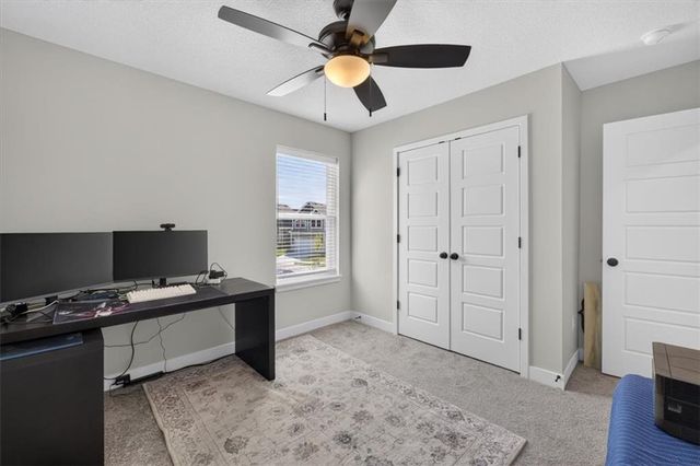 8724 SW Brickell Drive, Blue Springs, MO 64064