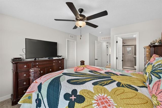 8724 SW Brickell Drive, Blue Springs, MO 64064