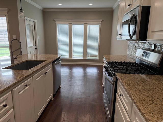 810 Mango Loop Loop, Austin, AR 72007