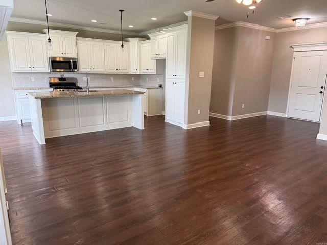810 Mango Loop Loop, Austin, AR 72007