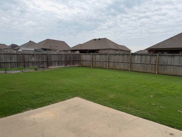 810 Mango Loop Loop, Austin, AR 72007