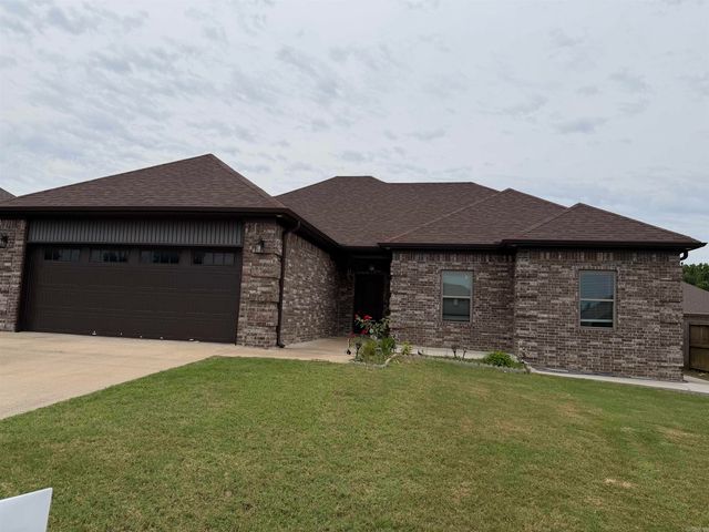 810 Mango Loop Loop, Austin, AR 72007