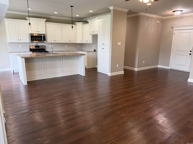 810 Mango Loop Loop, Austin, AR 72007