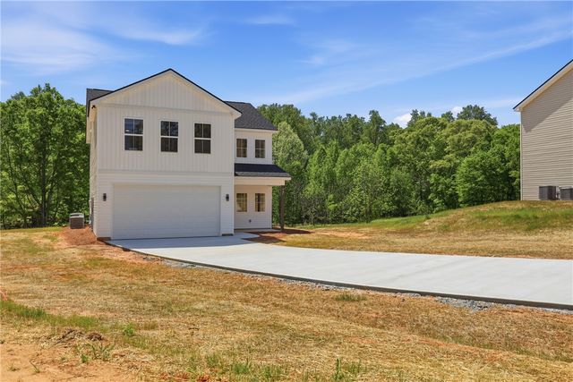 407 Wyatt Road, Piedmont, SC 29673