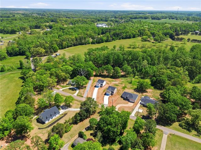 407 Wyatt Road, Piedmont, SC 29673